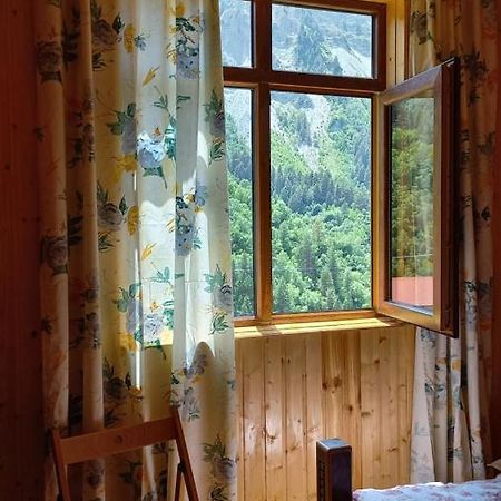 Guest House Elisabeth Adishi Exterior foto