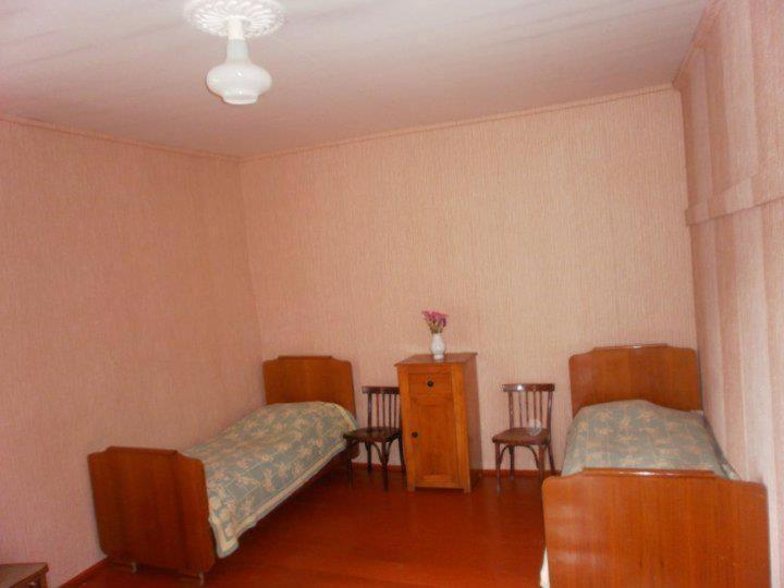Guest House Elisabeth Adishi Exterior foto